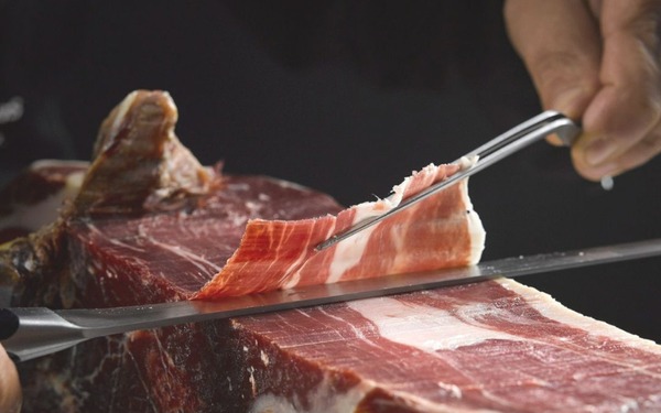 Thái lát đùi heo muối Iberico Cebo muối 24 tháng