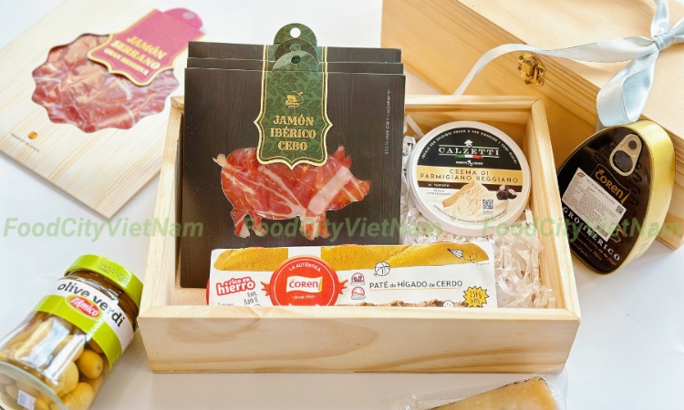hình ảnh set đùi heo muối