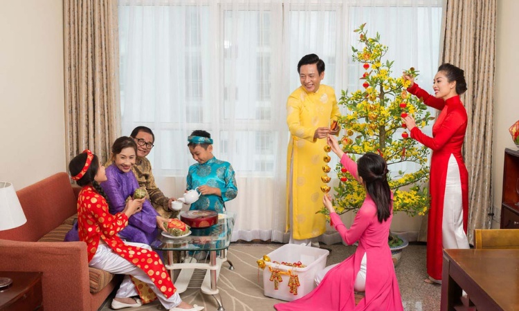 hoạt động truyền thống trang trí nhà cửa