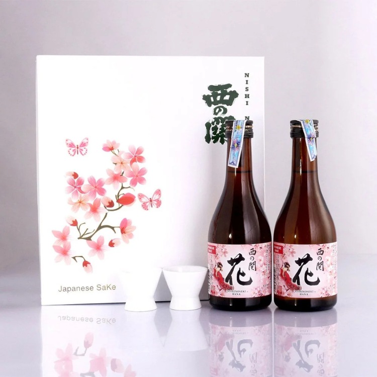 hộp quà tết rượu nhật