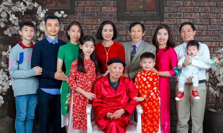mùng 2 tết mẹ