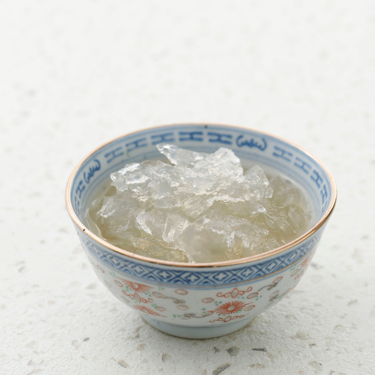 yến rút lông sau khi chưng