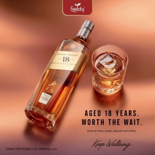 Hộp quà rượu Johnnie Walker Aged 18Y BSW
