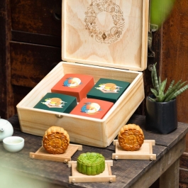 Hộp bánh trung thu CÁ CHÉP TRÔNG TRĂNG 2