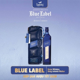 Hộp quà rượu Whisky Johnnie Walker Blue Label Ice Chalet x Perfect Moment 2026
